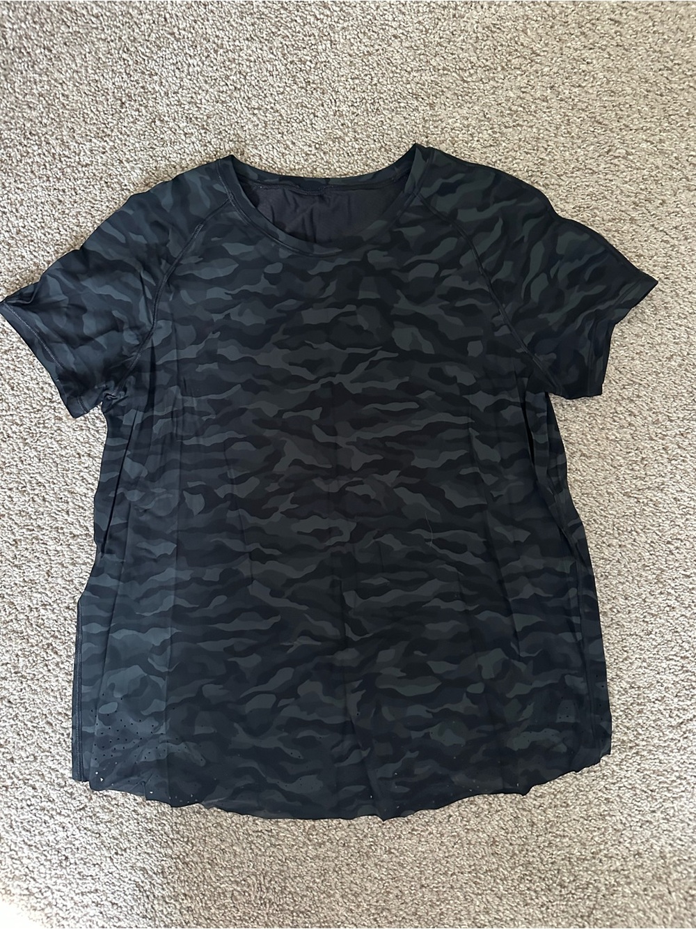 Lululemon Quick Pace Camo Tee